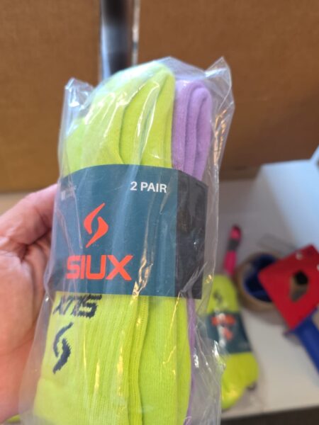 Gule og lilla strømper - 2 pak